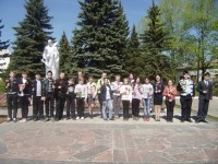 reg-school.ru/tula/yasnogorsk/sosh2/News2015/20150512everflameP4260020.JPG