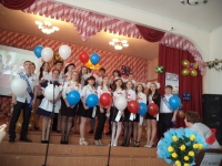 reg-school.ru/tula/yasnogorsk/sosh2/News2015/20150526_Posled_zvonok_06.JPG